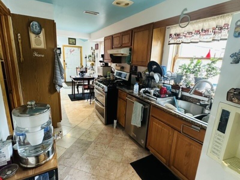 5656 N Jersey Avenue Chicago IL 60659