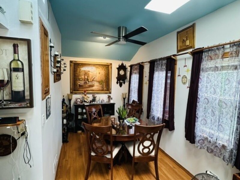 5656 N Jersey Avenue Chicago IL 60659