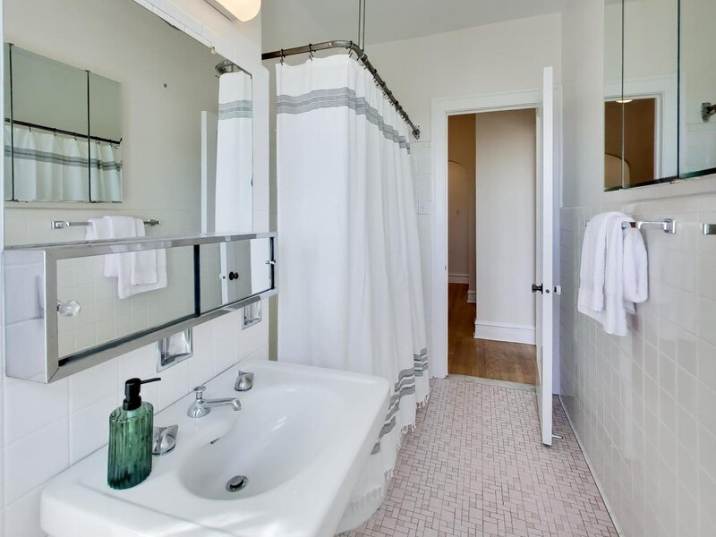 5838 S Stony Island Avenue Chicago IL 60637