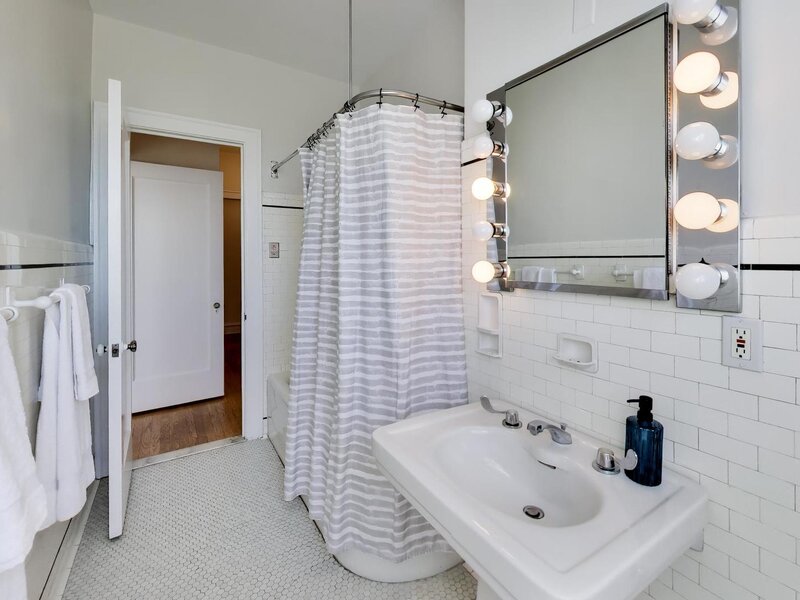 5838 S Stony Island Avenue Chicago IL 60637