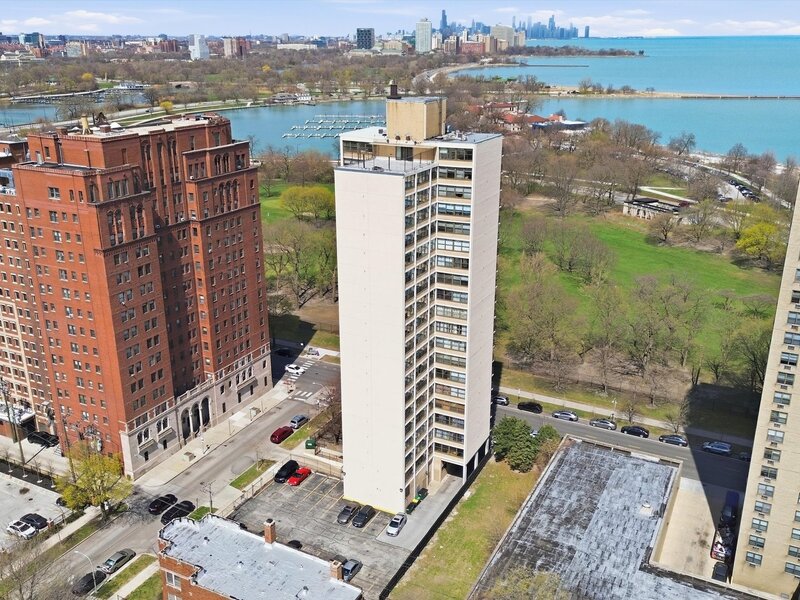 6701 S Crandon Avenue Chicago IL 60649