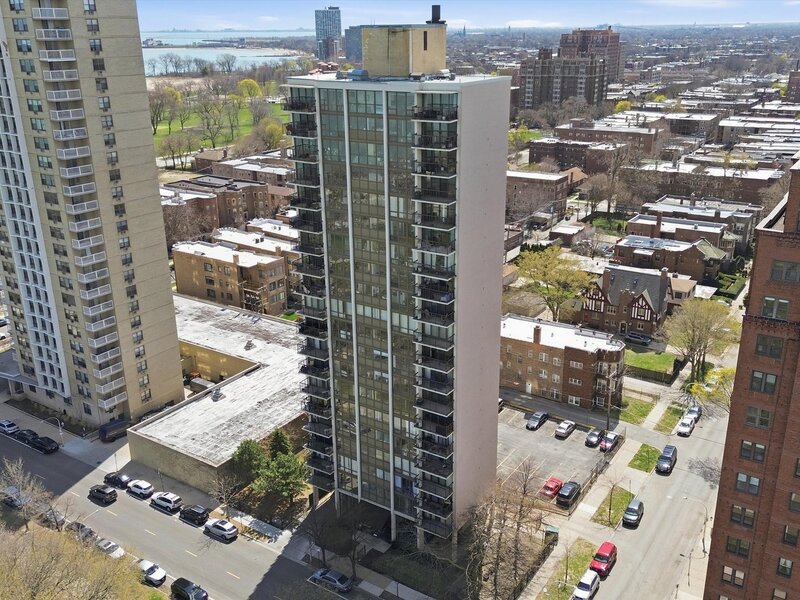 6701 S Crandon Avenue Chicago IL 60649