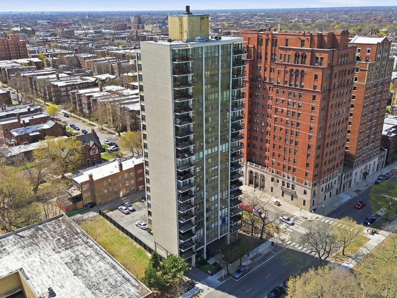 6701 S Crandon Avenue Chicago IL 60649