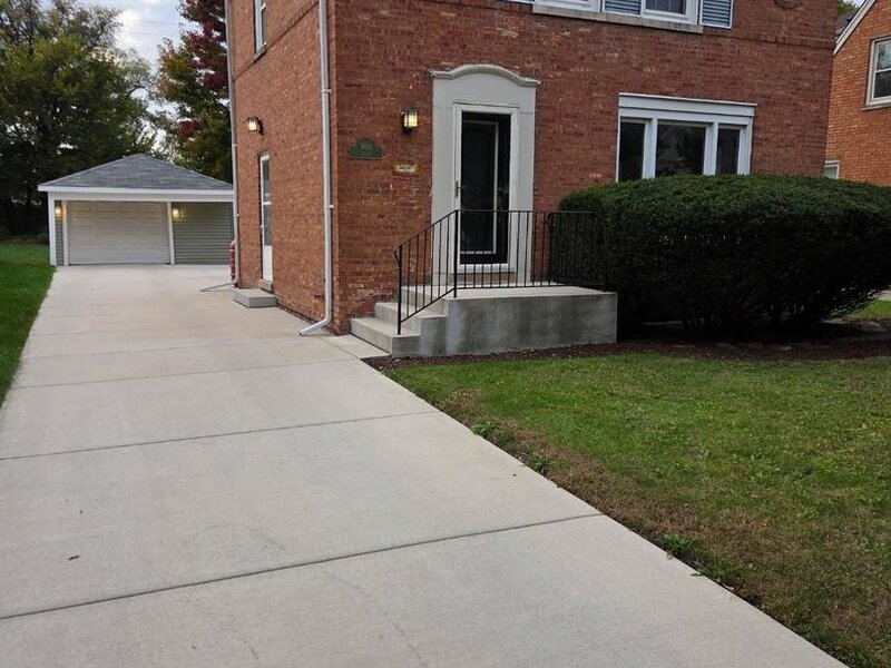 908 Beach Avenue La Grange Park IL 60526