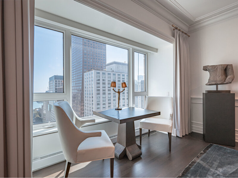 800 N Michigan Avenue Chicago IL 60611