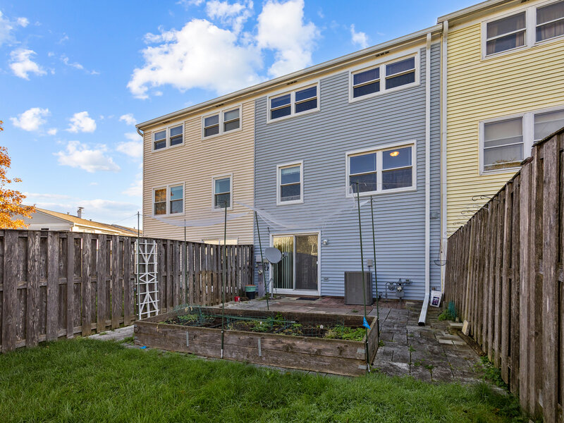 2034 Stanley Court Schaumburg IL 60194
