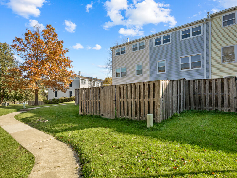 2034 Stanley Court Schaumburg IL 60194