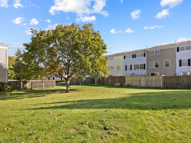 2034 Stanley Court Schaumburg IL 60194