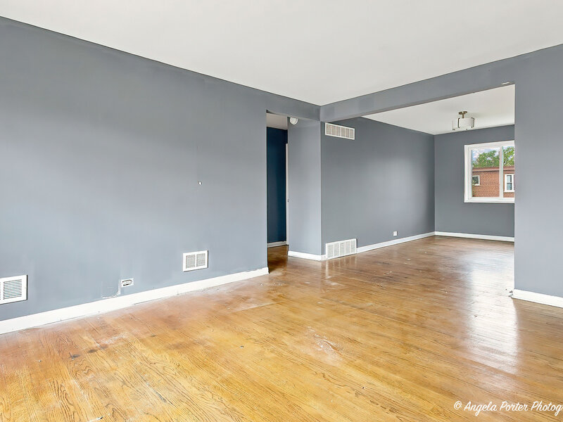 754 Walnut Street Waukegan IL 60085