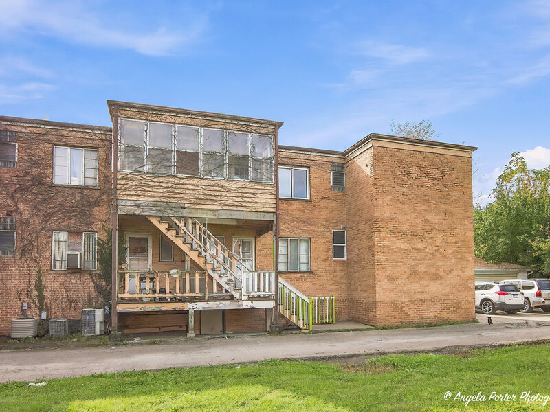 754 Walnut Street Waukegan IL 60085
