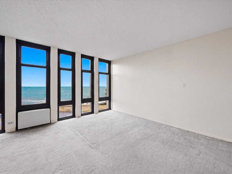 6700 S South Shore Drive Chicago IL 60649