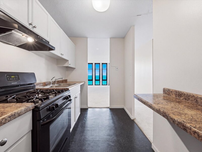 6700 S South Shore Drive Chicago IL 60649