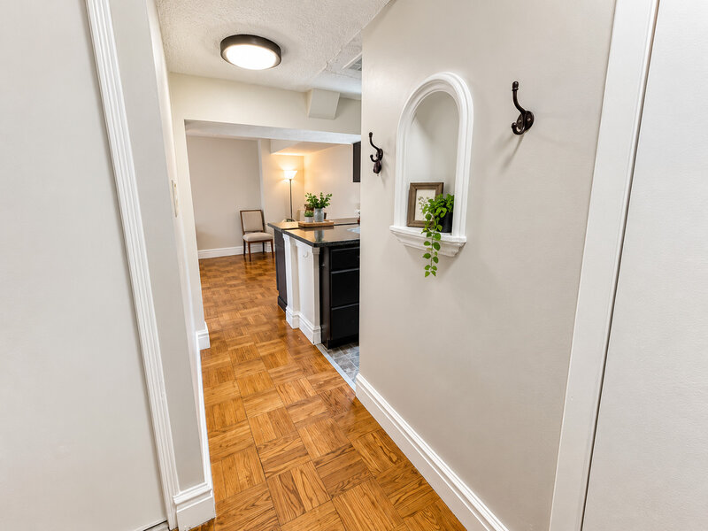 5056 N Marine Drive Chicago IL 60640