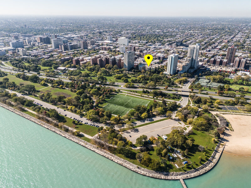 5056 N Marine Drive Chicago IL 60640