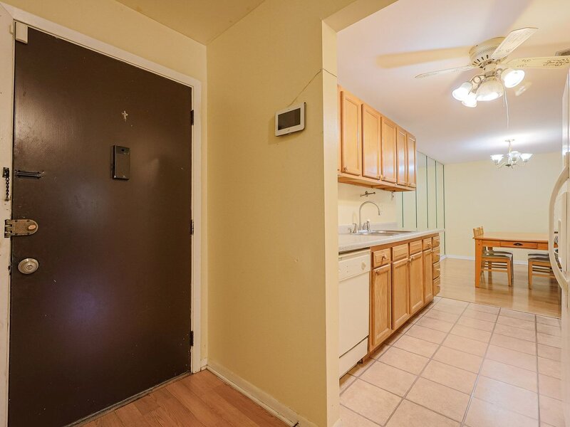 8970 N Parkside Avenue Des Plaines IL 60016