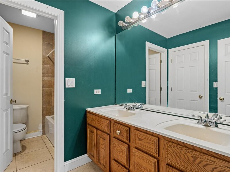 2119 Hillside Terrace Cary IL 60013