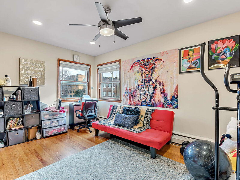 2 Le Moyne Parkway Oak Park IL 60302