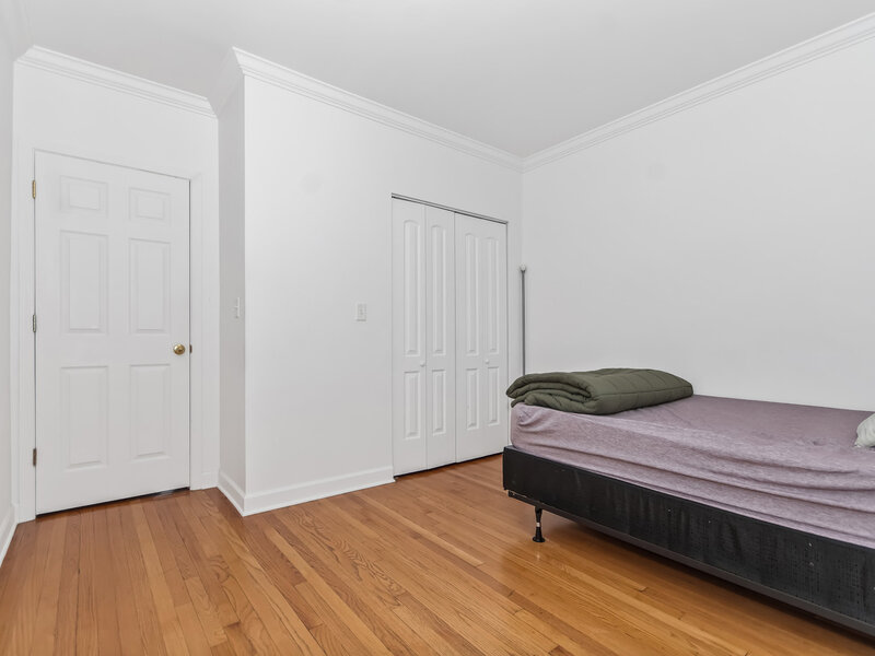 2514 W North Shore Avenue Chicago IL 60645