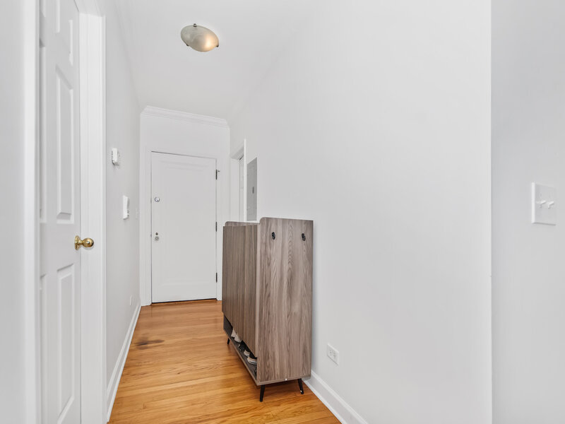 2514 W North Shore Avenue Chicago IL 60645