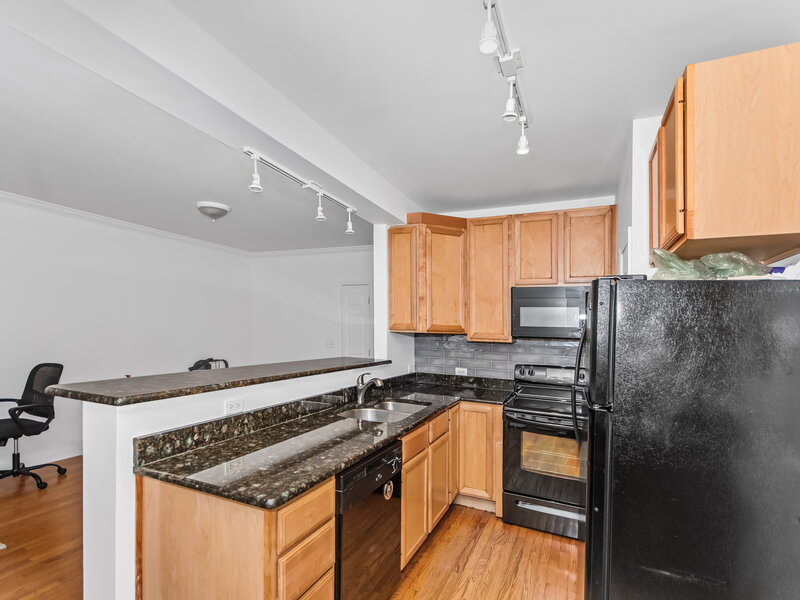 2514 W North Shore Avenue Chicago IL 60645