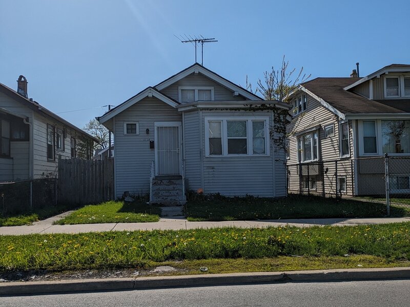 10238 S Wentworth Avenue Chicago IL 60628