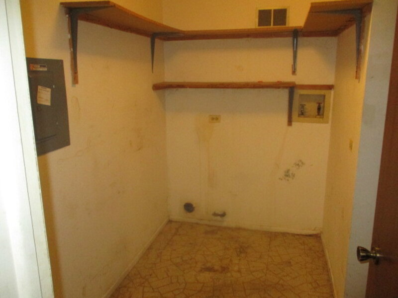 1168 Buckingham Court Wheeling IL 60090