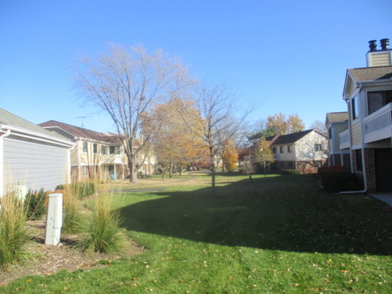 1168 Buckingham Court Wheeling IL 60090