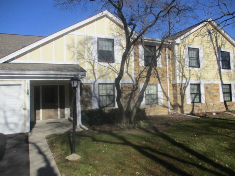 1168 Buckingham Court Wheeling IL 60090