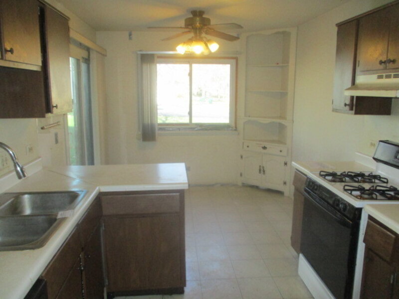 1168 Buckingham Court Wheeling IL 60090