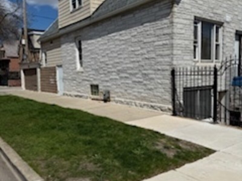 2658 W 24th Place Chicago IL 60608