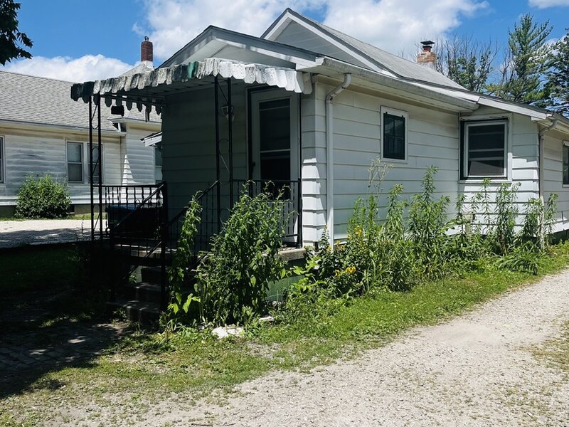 1213 E Main Street Streator IL 61364
