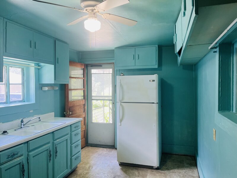 1213 E Main Street Streator IL 61364