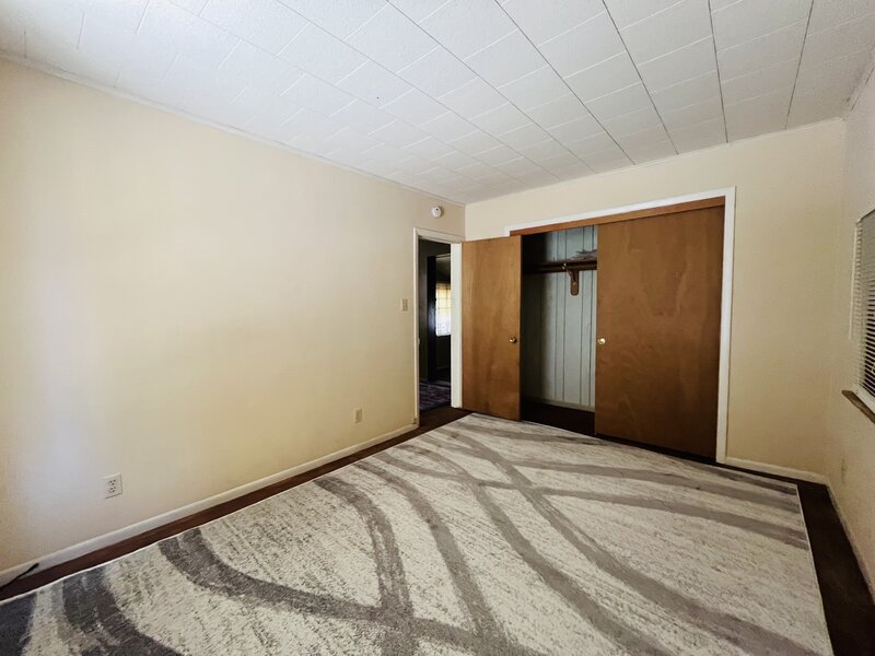 1213 E Main Street Streator IL 61364