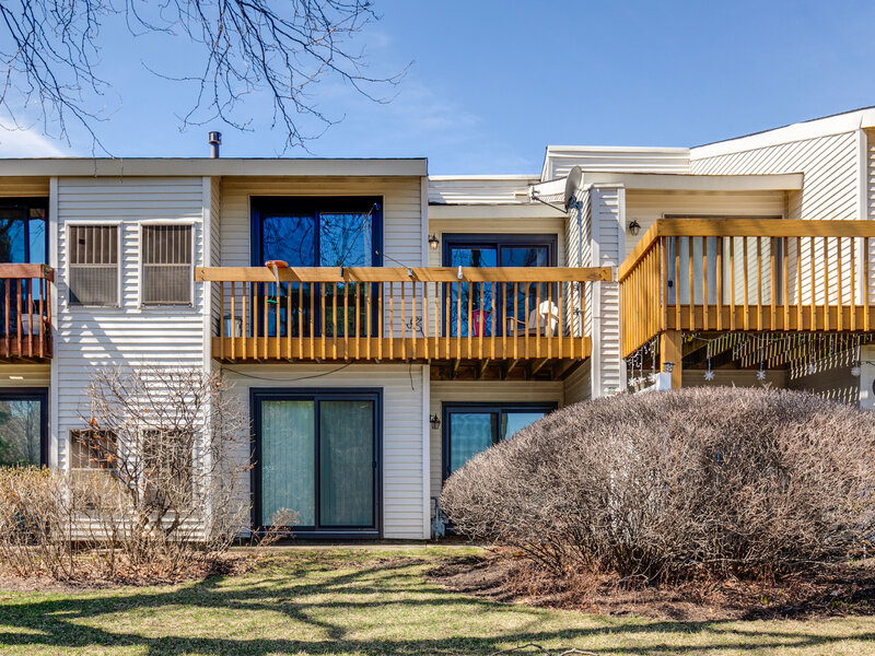931 Market Court Vernon Hills IL 60061